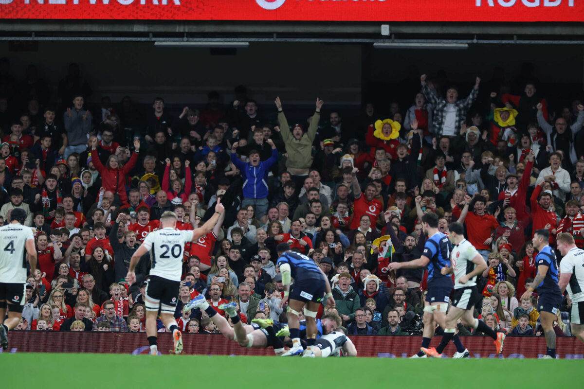 【楕円球大言葉】そんなにうれしいのか。