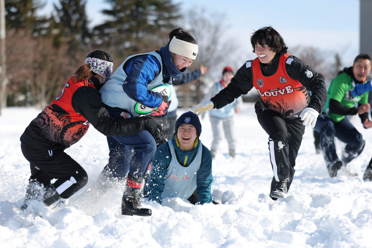 なんと60回目。津軽雪上ラグビー大会に咲いた笑顔いろいろ。