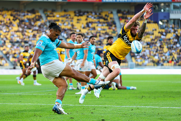 ディアンズ、ハリケーンズ初戦で80分プレー。タックル数チーム最多。モアナ・パシフィカの原田も30分出場。